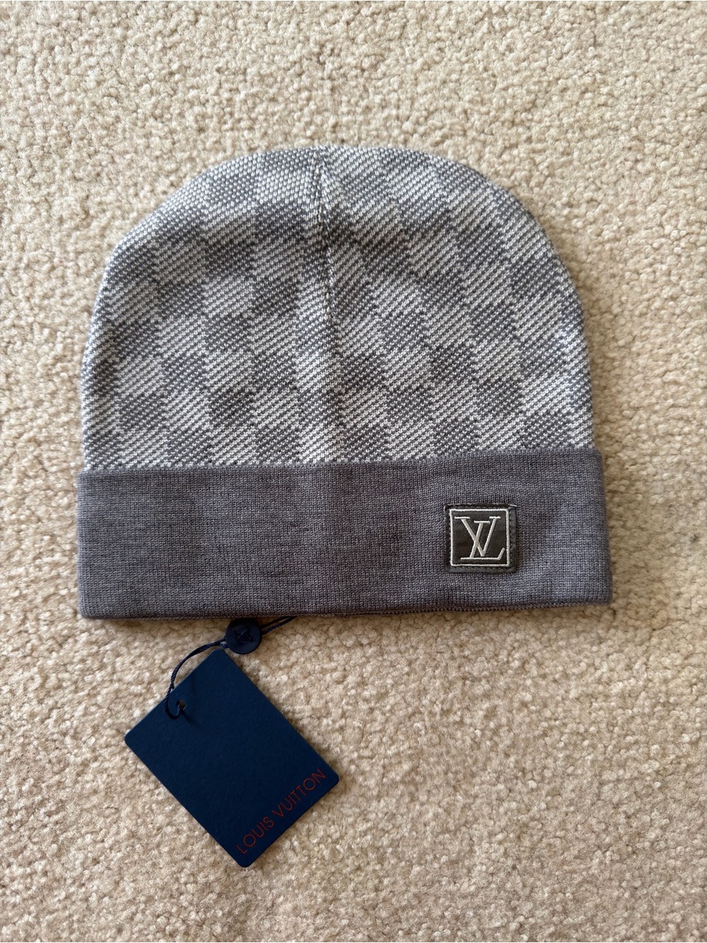 New Louis Vuitton Grey and White Checkered Pattern Beanie - Picture 1 of 3